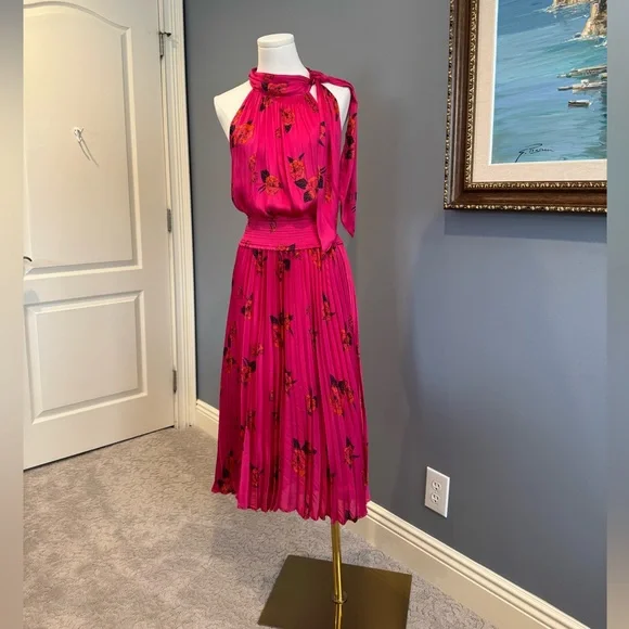 Banana Republic Gorgeous Blouse and Skirt set Medium NWOT - Picture 1 of 7